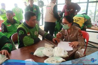 Ratusan Pengemudi Ojek Online Jalani Pemeriksaan Kesehatan Gratis di RS Bhayangkara TK II Medan